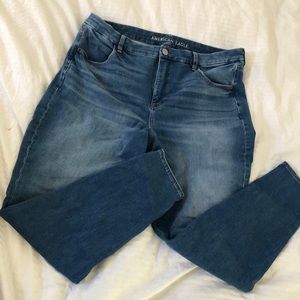 AE Curvy Hi-Rise Jegging